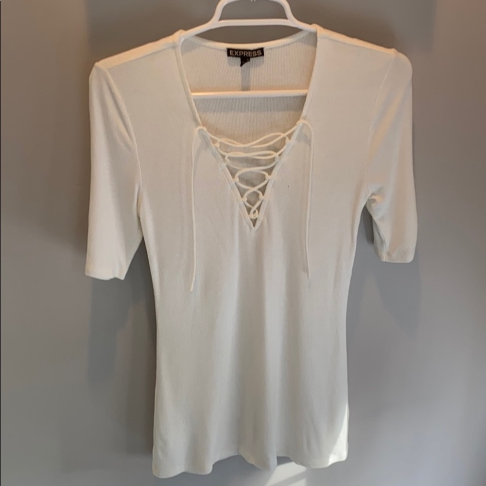 Express White Top